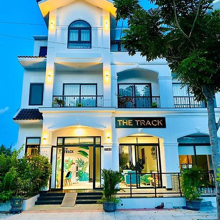 The Track Homestay - Near Bai Dai Beach Cam Lam Dış mekan fotoğraf