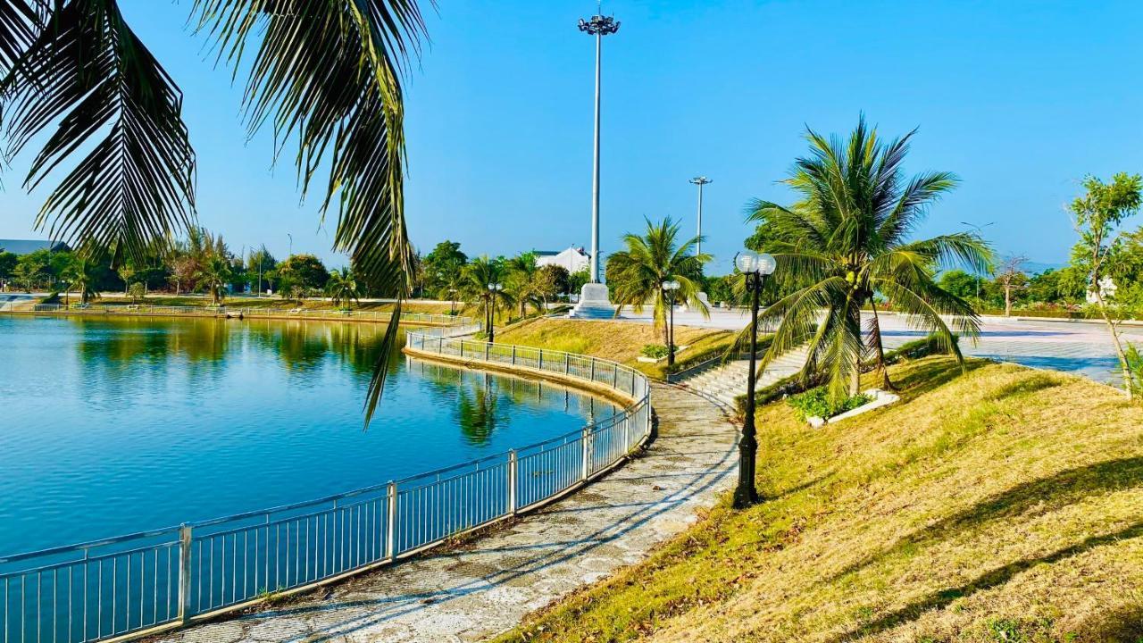The Track Homestay - Near Bai Dai Beach Cam Lam Dış mekan fotoğraf